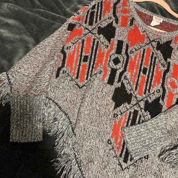 Mossimo Poncho - Picture 2 of 4